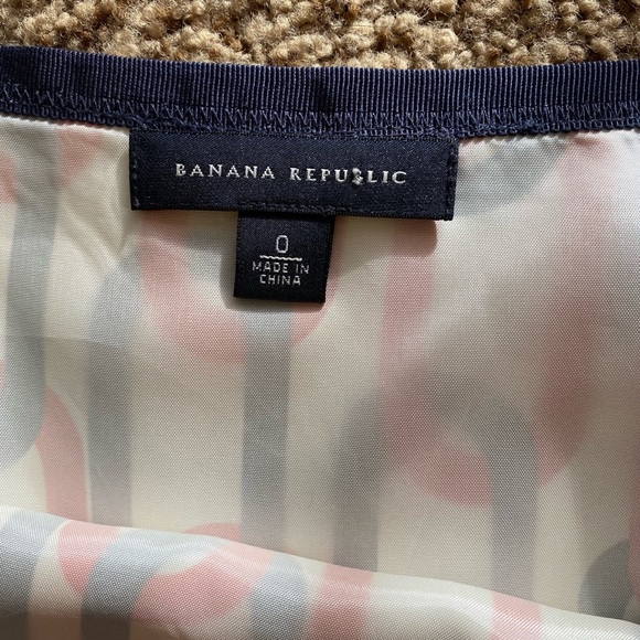 Banana Republic Chain Link Silk Skirt - Picture 4 of 6